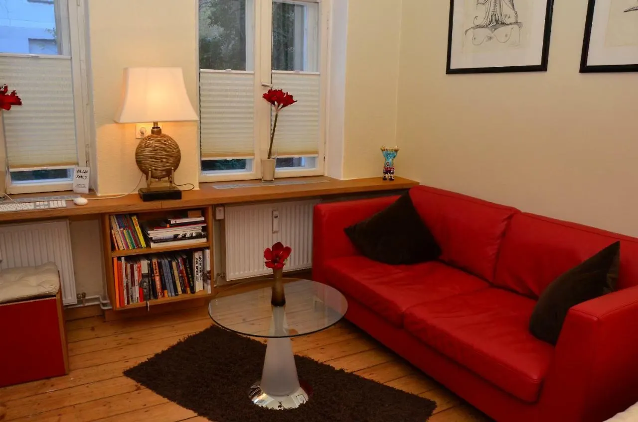 Zentral Gelegen - Stilvolles Appartment In Moabit Berlin Lägenhet