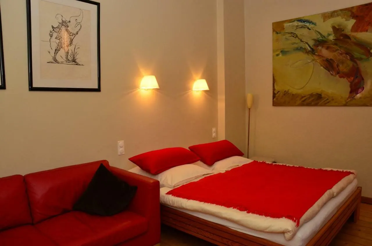 Zentral Gelegen - Stilvolles Appartment In Moabit Berlin